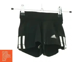 Nye og ubrugte Shorts fra Adidas (str. 98 cm)