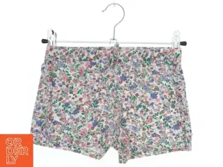 Blomstrede shorts fra H&M (str. 116)
