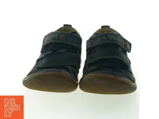 Barfods børnesko med velcro fra Koel (str. 28 )