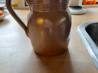 Fransk stentøjs kande