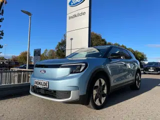 Ford Explorer 82 Premium Extended Range