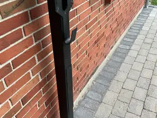 Ladestander til montering af lader til elbil