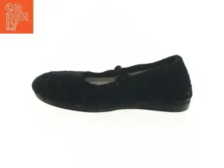 Barnesko i størrelse 28 fra Calzamur (str. 28 )