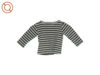 Bluse fra Bakito (str. 62)