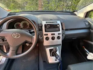 Toyota Corolla Sportsvan 1,8 VVT-i, MMT