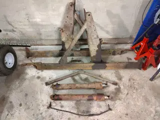 Frontlæsserbeslag, Fordson Dexta