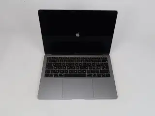 Apple MacBook Air 13"