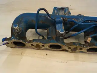 Ford 7710 Indsugnings Manifold E0NN9425AA