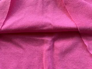 Stof i lyserød/pink
