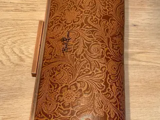 Retro clutch fra BJØRN BORG sælges 