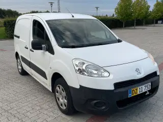 Dejligt 3 personers Bil med automatgear 