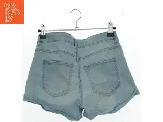 Shorts fra H&M (str. 164 cm)