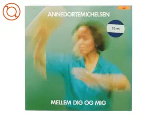 Anne Dorte Michelsen, mellem dig og mig fra Emdley (str. 30 cm)