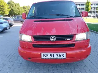 Vw Caravelle 2,5 TDI Nysynet Diesel