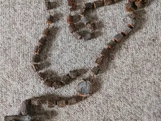 Træbønneperler til væggen