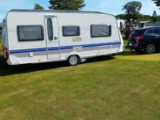 Campingvogn Hobby de luxe 495 LU årgang 2007