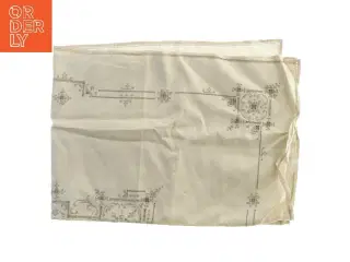 Borddug med broderi (str. 170x130 cm)