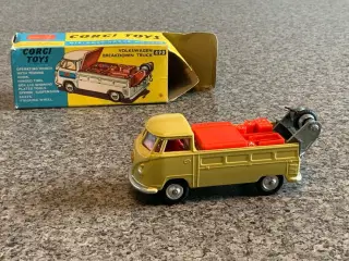Corgi Toys No. 490 Volkswagen Breakdown Truck