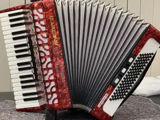 ANEZETTI harmonika – 37 tangenter – flot blodrød