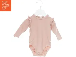 Langærmet body til baby fra Luca & Lola (str. 62)