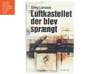 Luftkastelletderblevsprngt Stir up a Hornets&#39; Nest of Girl. Shi Dige Larsen. the Danish Original. Hardcover](chinese Edition) (Bog)