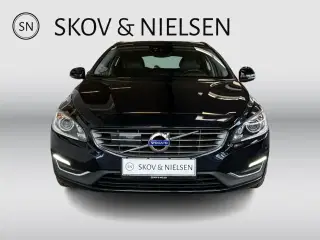Volvo V60 2,0 D4 190 Summum aut.