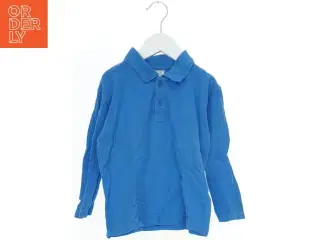 Blå langærmet polo fra ForKids (str. 104)