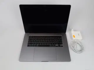 Apple MacBook Pro 16" IPS i7-9750
