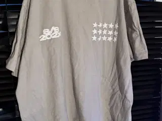 H&M Loose Fit T-shirt - Grå med stjerner