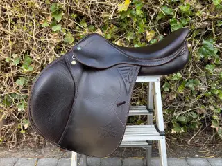 Prestige Versailles New W DL - Springsadel 17”