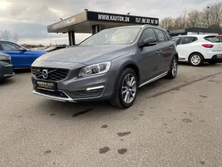 Volvo V60 Cross Country 2,4 D4 Summum AWD 190HK Stc 6g Aut.