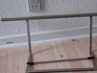 Hylde, køkkenrulle holder, knage