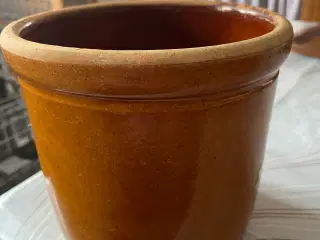 Brun lerpotte