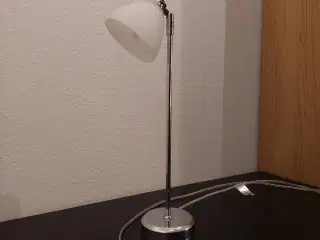 Skrivebordslampe (hvid)