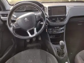 Peuogeot 208 1,6 hdi 165 kr halv år