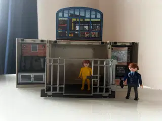 Playmobil politifængsel