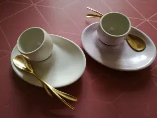  Espressokopper, æggebægre i porcelæn