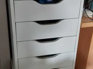 Stor ikea skuffe reol
