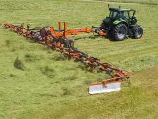 Kuhn GF 13003