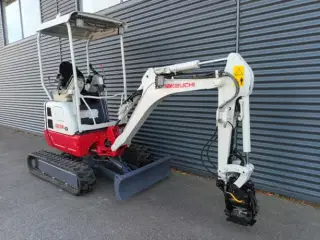 Takeuchi tb215r