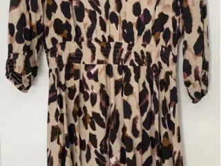 Leopard kjole 