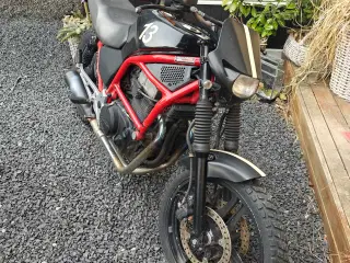 Honda cb450 Cafe racer 