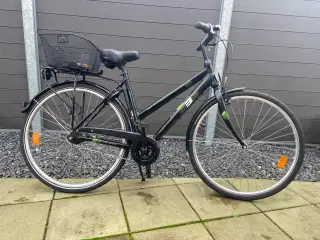 Ebsen.  28" Hjul, 53 cm stel, 7 gear