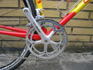 Triathlon/TT-cykel. Omega 853
