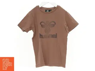 T-Shirt fra Hummel (str. 116 cm)