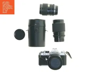 Pentax K2 35mm SLR kamera med objektiver fra Pentax