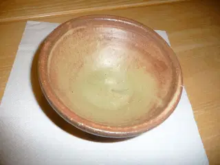 keramik skål, med brungrøn glasur