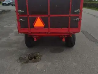 INTHO 8 tons med bremser