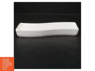 Hvid porcelæn serveringsfad (str. 22 cm)