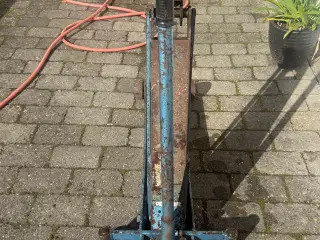 KGK donkraft lang model. 